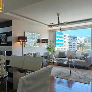  Apartamento Like A - Balcony - Parking - 6th Floor Ecuador